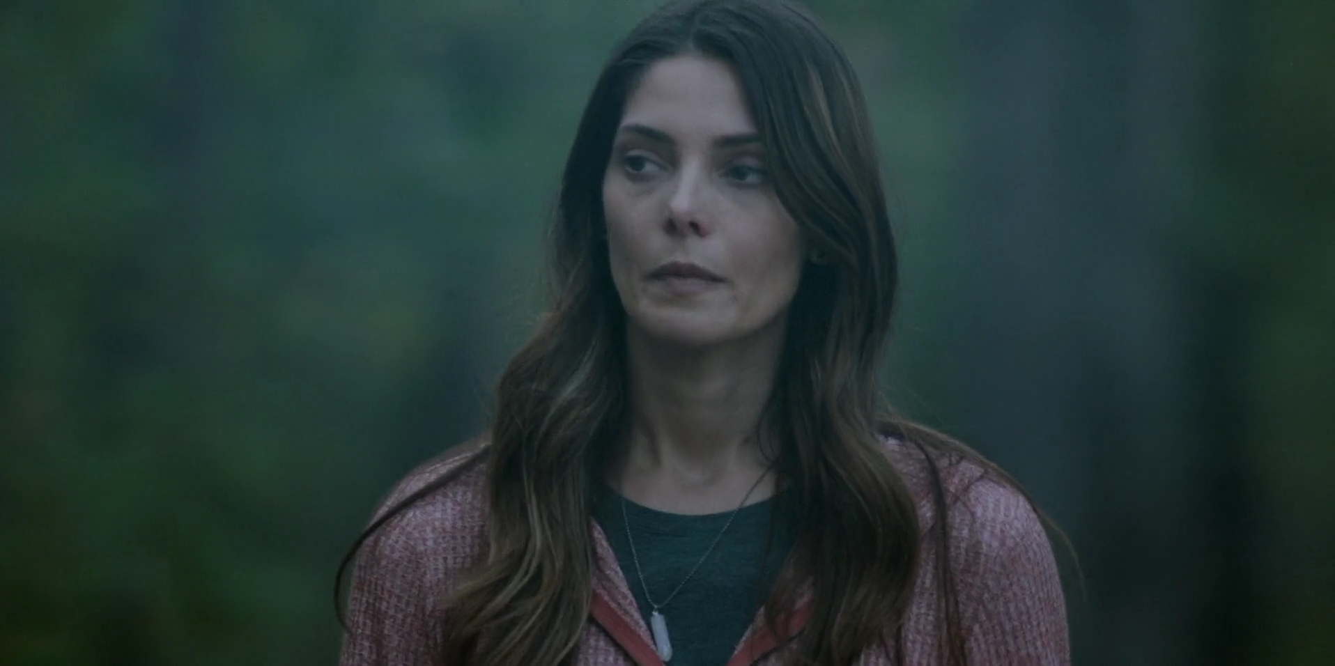 Ashley-Greene-dot-nl_WrongPlace3554.jpg
