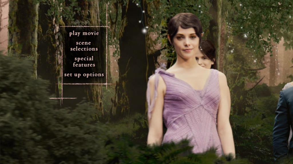 Ashley-Greene-dot-nl_BreakingDawnPart1-DVDMenuDisc1-002.jpg
