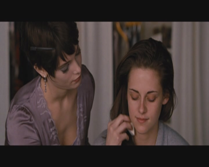 Ashley-Greene-dot-nl_BreakingDawnPart1-0079.jpg