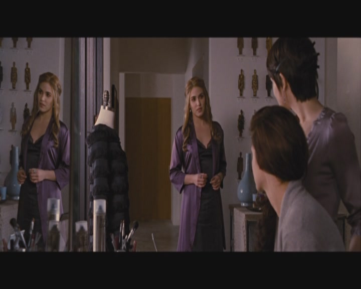 Ashley-Greene-dot-nl_BreakingDawnPart1-0086.jpg