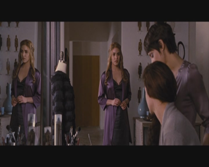 Ashley-Greene-dot-nl_BreakingDawnPart1-0088.jpg