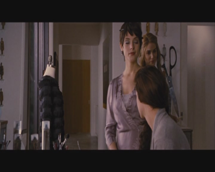 Ashley-Greene-dot-nl_BreakingDawnPart1-0091.jpg