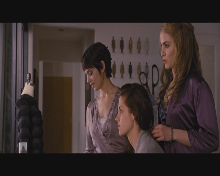 Ashley-Greene-dot-nl_BreakingDawnPart1-0095.jpg