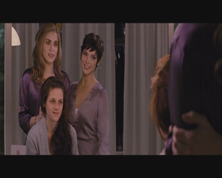 Ashley-Greene-dot-nl_BreakingDawnPart1-0105.jpg