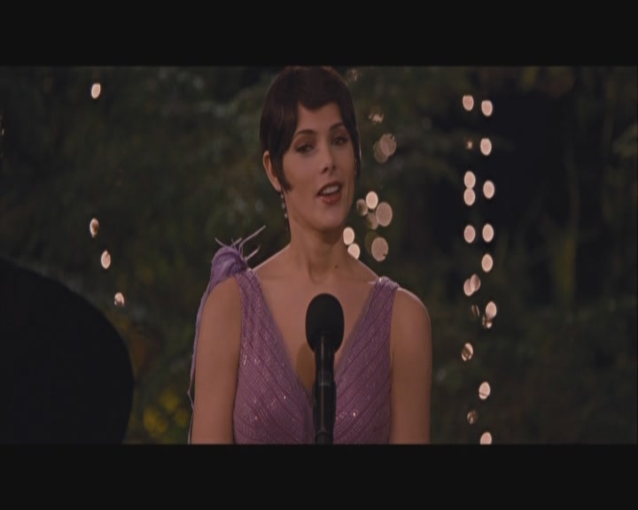 Ashley-Greene-dot-nl_BreakingDawnPart1-0651.jpg