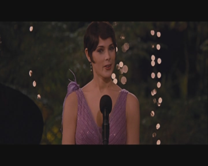 Ashley-Greene-dot-nl_BreakingDawnPart1-0652.jpg