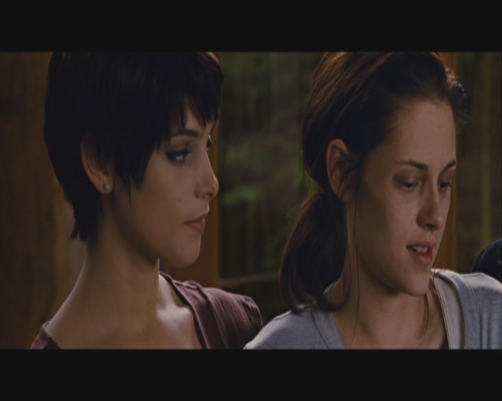 Ashley-Greene-dot-nl_BreakingDawnPart1-1479.jpg