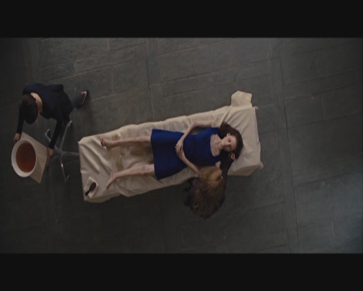 Ashley-Greene-dot-nl_BreakingDawnPart1-1746.jpg