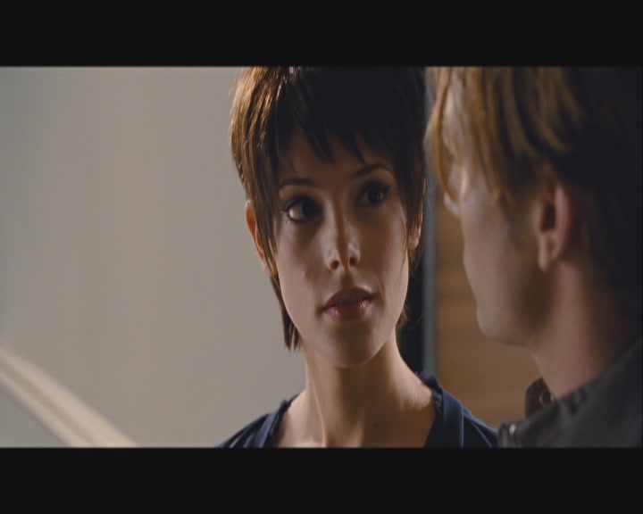 Ashley-Greene-dot-nl_BreakingDawnPart1-1932.jpg