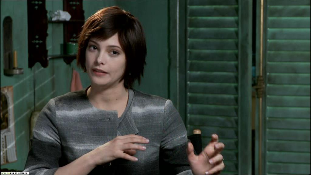Ashley-Greene_dot_nl--NewMoon_InterviewWithTheCast00046.jpg