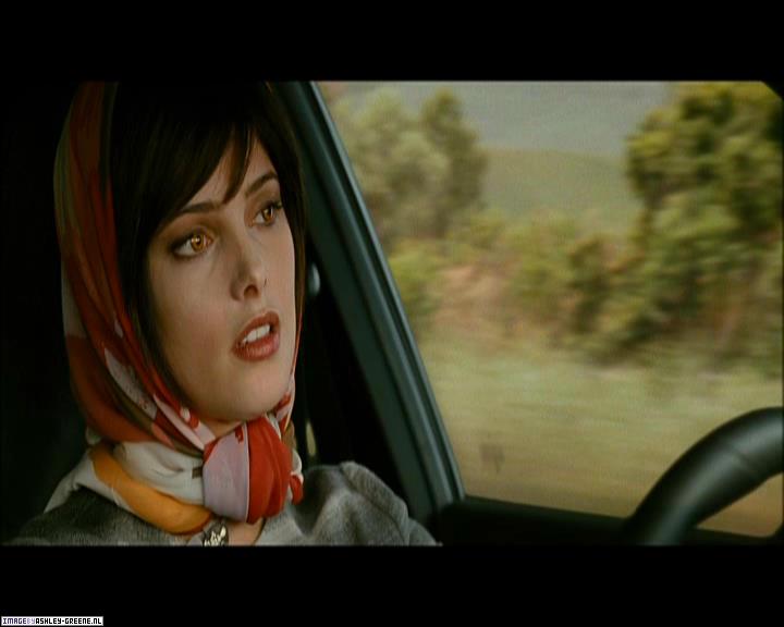 Ashley-Greene_dot_nl-NewMoonScreencaptures-0330.jpg
