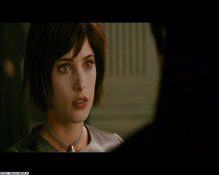 Ashley-Greene_dot_nl-NewMoonScreencaptures-0505.jpg