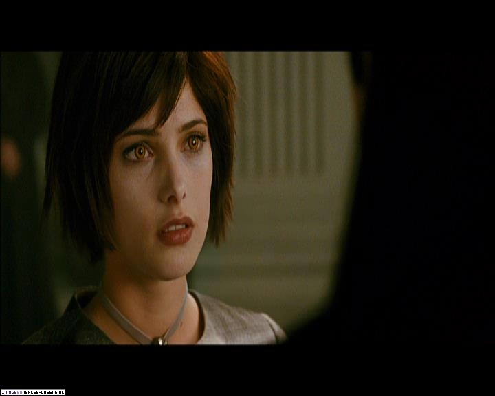 Ashley-Greene_dot_nl-NewMoonScreencaptures-0506.jpg