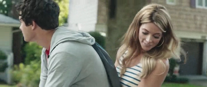 Ashley-Greene-dot-nl_StatenIslandSummer1596.jpg