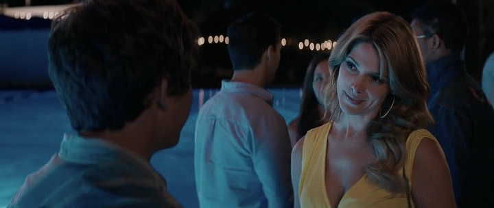 Ashley-Greene-dot-nl_StatenIslandSummer4969.jpg