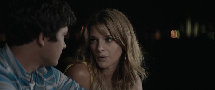 Ashley-Greene-dot-nl_StatenIslandSummer5433.jpg