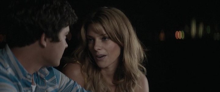 Ashley-Greene-dot-nl_StatenIslandSummer5434.jpg