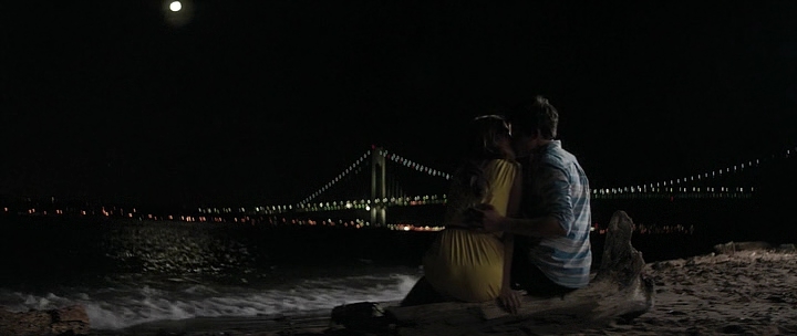 Ashley-Greene-dot-nl_StatenIslandSummer5521.jpg