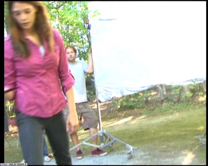 Ashley-Greene-dot-nl_SummersBlood-BehindTheScenes00091.jpg