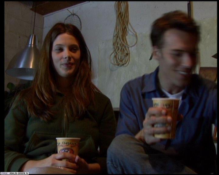Ashley-Greene-dot-nl_SummersBlood-BehindTheScenes00116.jpg