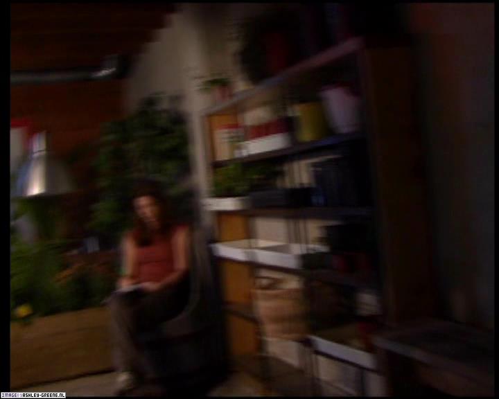Ashley-Greene-dot-nl_SummersBlood-BehindTheScenes00148.jpg