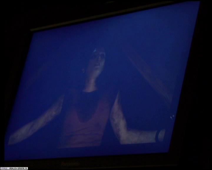 Ashley-Greene-dot-nl_SummersBlood-BehindTheScenes00190.jpg