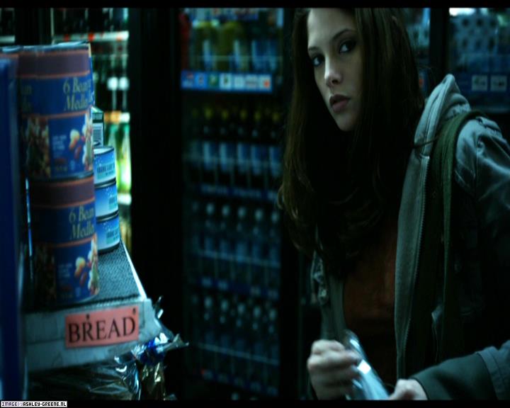 Ashley-Greene-dot-nl_SummersBlood-MovieCaptures000116.jpg