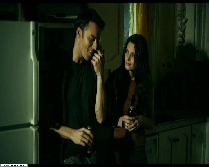 Ashley-Greene-dot-nl_SummersBlood-MovieCaptures000347.jpg