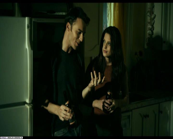 Ashley-Greene-dot-nl_SummersBlood-MovieCaptures000349.jpg
