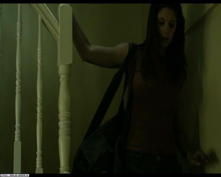 Ashley-Greene-dot-nl_SummersBlood-MovieCaptures000401.jpg