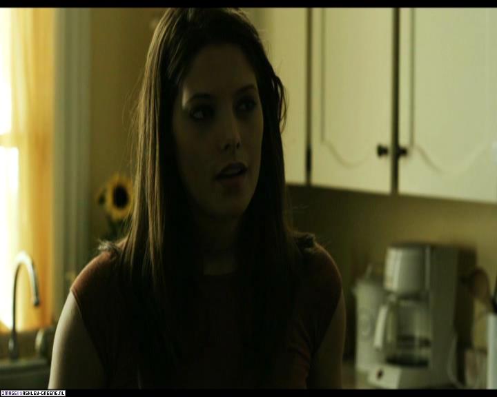 Ashley-Greene-dot-nl_SummersBlood-MovieCaptures000448.jpg