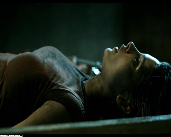 Ashley-Greene-dot-nl_SummersBlood-MovieCaptures000731.jpg