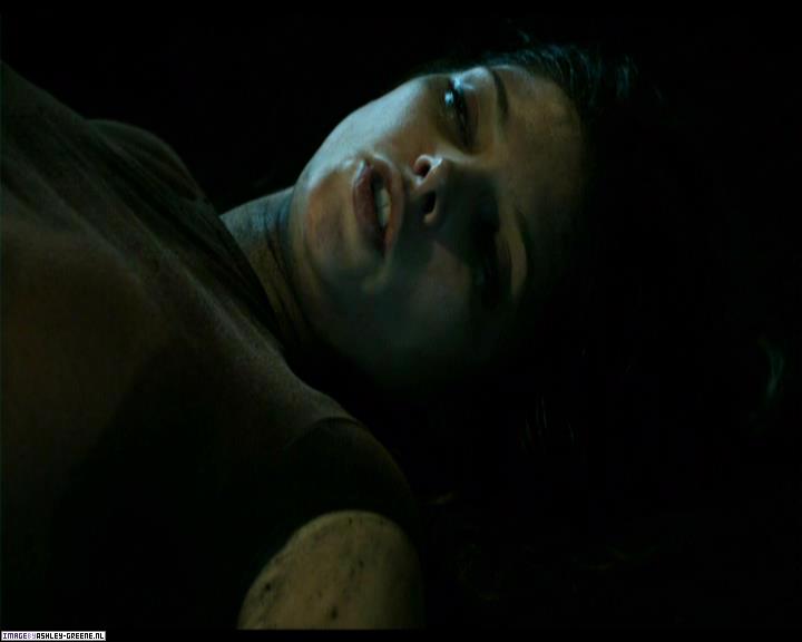 Ashley-Greene-dot-nl_SummersBlood-MovieCaptures000796.jpg