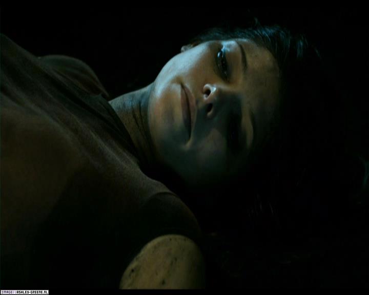 Ashley-Greene-dot-nl_SummersBlood-MovieCaptures000860.jpg