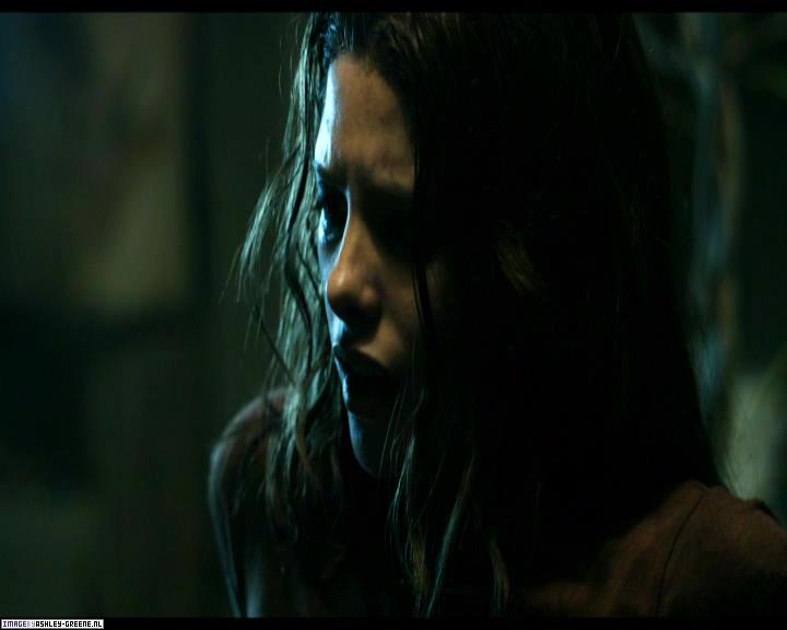 Ashley-Greene-dot-nl_SummersBlood-MovieCaptures001017.jpg