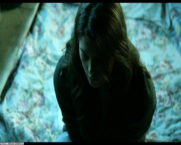 Ashley-Greene-dot-nl_SummersBlood-MovieCaptures001163.jpg