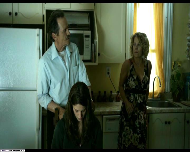 Ashley-Greene-dot-nl_SummersBlood-MovieCaptures001763.jpg