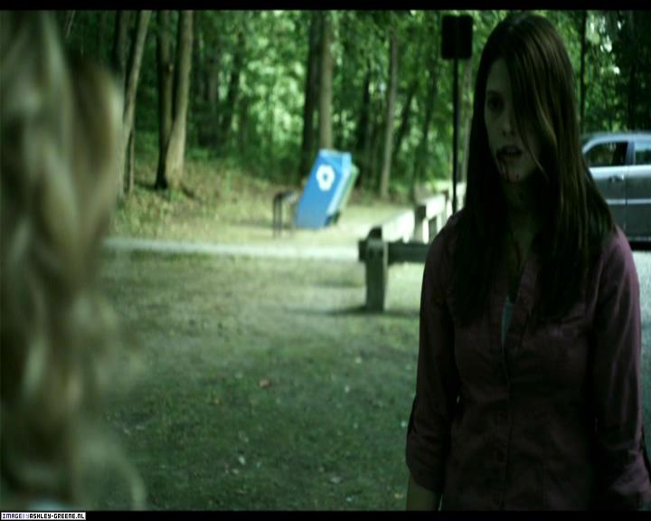 Ashley-Greene-dot-nl_SummersBlood-MovieCaptures001892.jpg