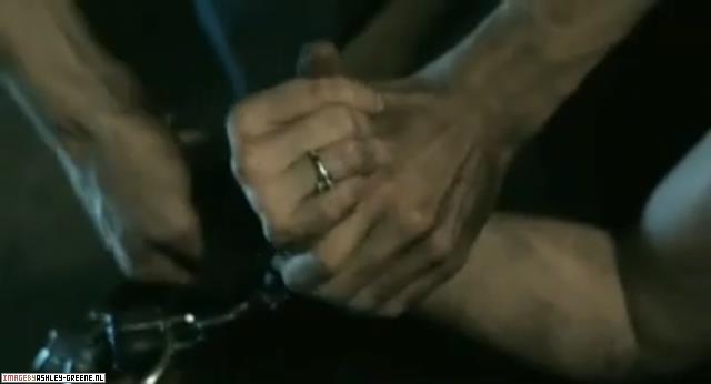 Ashley-Greene-dot-nl_SummersBlood-Trailer027.jpg