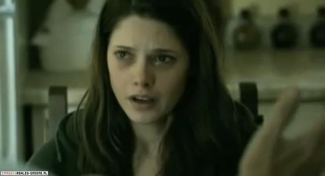 Ashley-Greene-dot-nl_SummersBlood-Trailer061.jpg
