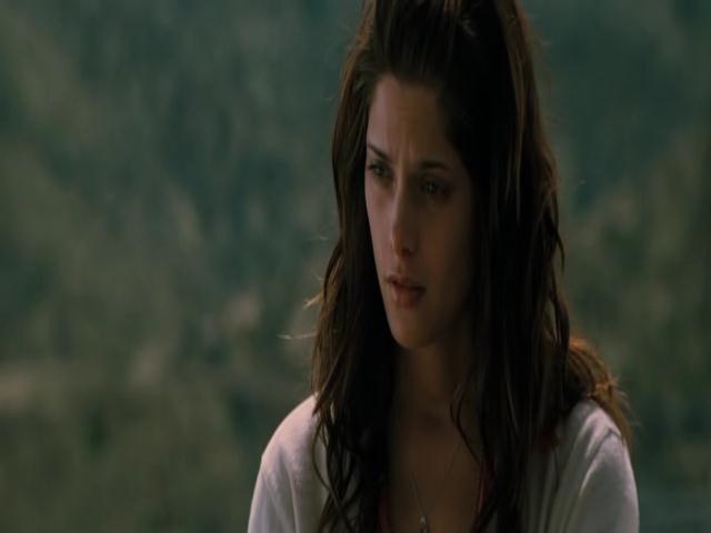 Ashley-Greene-dot-nl-TheApparition3101.jpg
