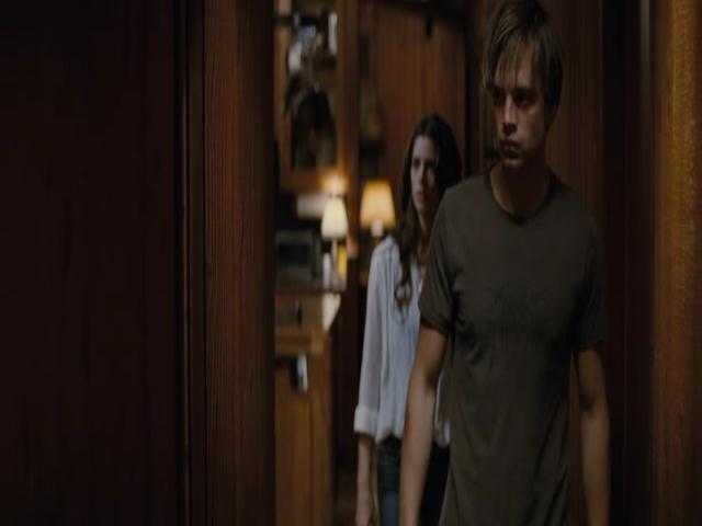 Ashley-Greene-dot-nl-TheApparition3856.jpg