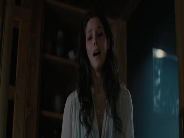 Ashley-Greene-dot-nl-TheApparition3985.jpg