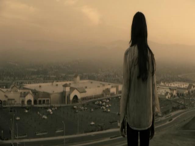 Ashley-Greene-dot-nl-TheApparition4113.jpg
