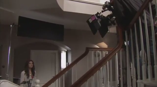 Ashley-Greene-dot-nl_TheApparition-Clip-BRoll0383.jpg