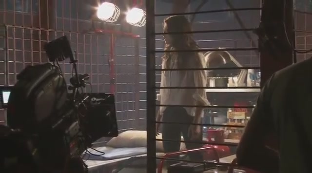 Ashley-Greene-dot-nl_TheApparition-Clip-BRoll0438.jpg