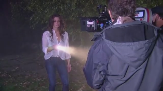 Ashley-Greene-dot-nl_TheApparition-Clip-BRoll0473.jpg