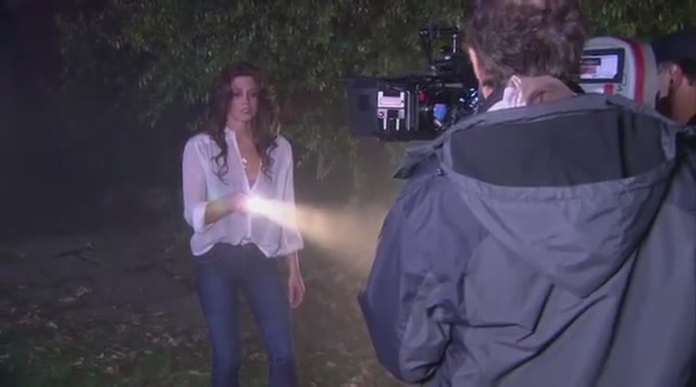 Ashley-Greene-dot-nl_TheApparition-Clip-BRoll0474.jpg