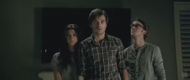 Ashley-Greene_dot_nl-TheApparition-Trailer0144.jpg