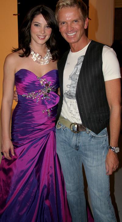 PromTeen2010Behind004.jpg